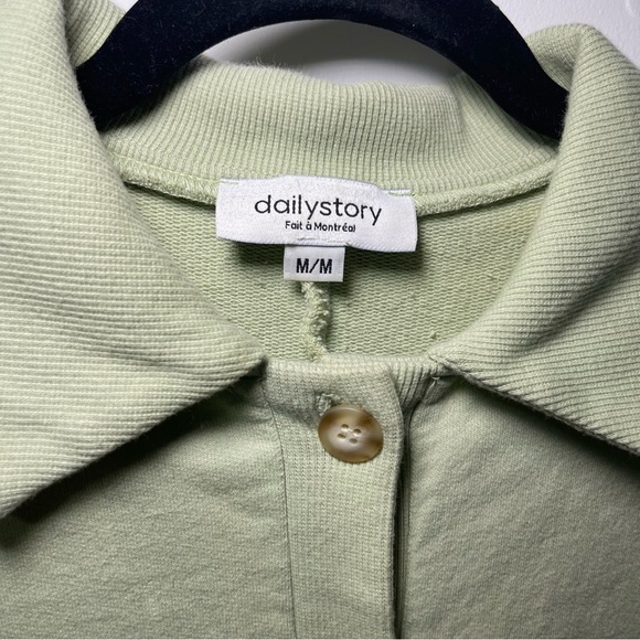 DailyStory women’s matcha green Buttoned Long Sleeve Polo River Romper M - Picture 8 of 9